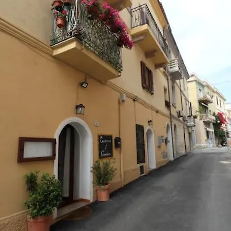 Luxurious Styled 2br Penthouse-fully Renovated-secure Parking-great Terrace & View, Historical Centre, Only One In Olbia